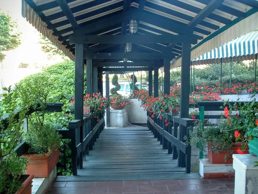 ****  Hotel Country Club Capannori Italia
